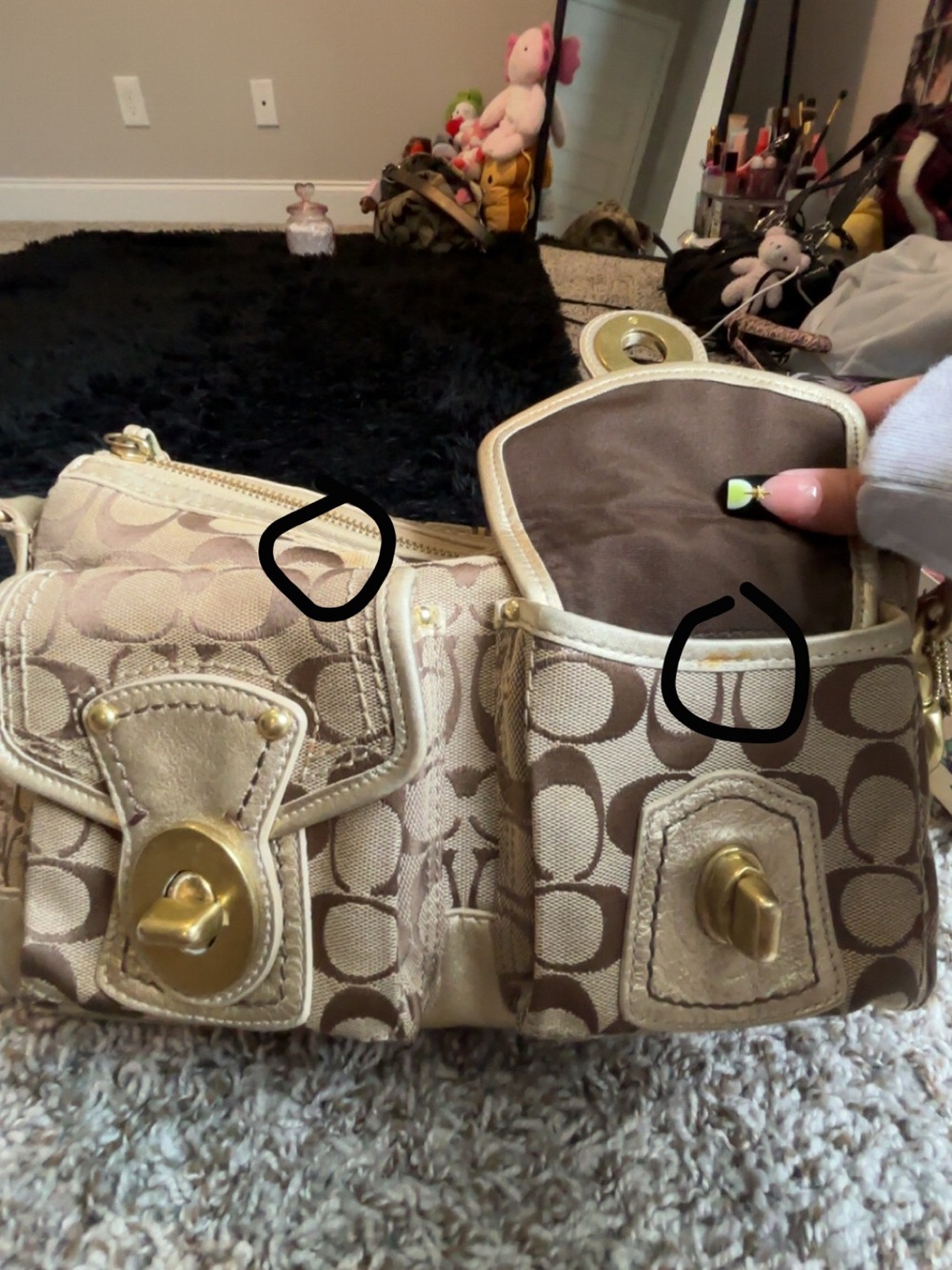 Coach Beige Signature Canvas Double Turnlock Legacy Shoulderbag - Picture 7 of 8